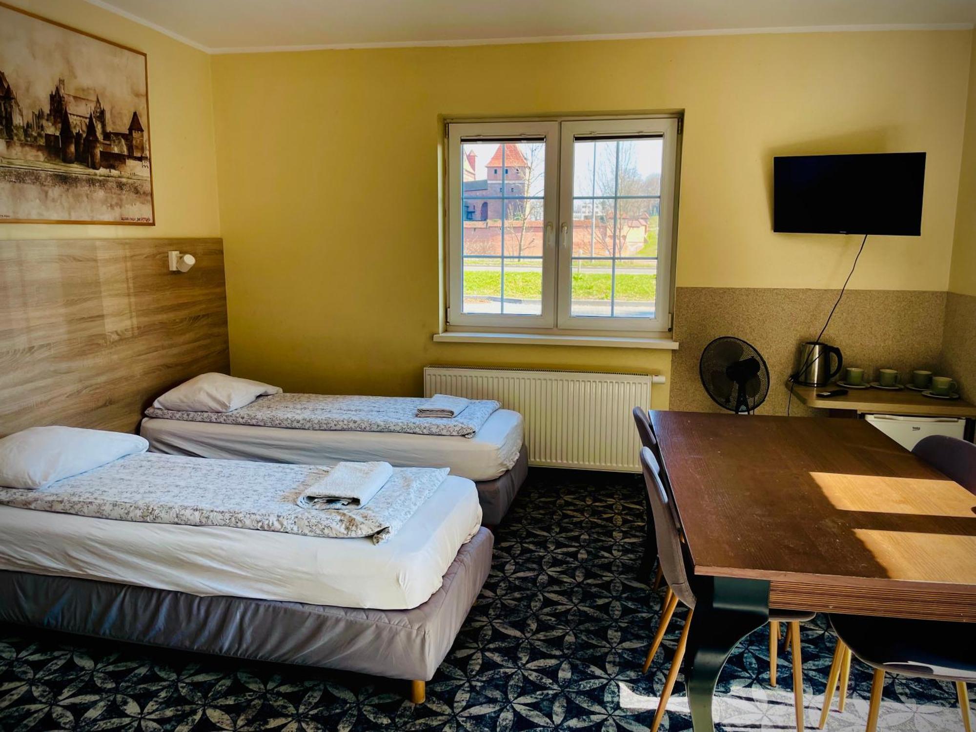 B&B Vis A Vis Zamku 말보르크 외부 사진